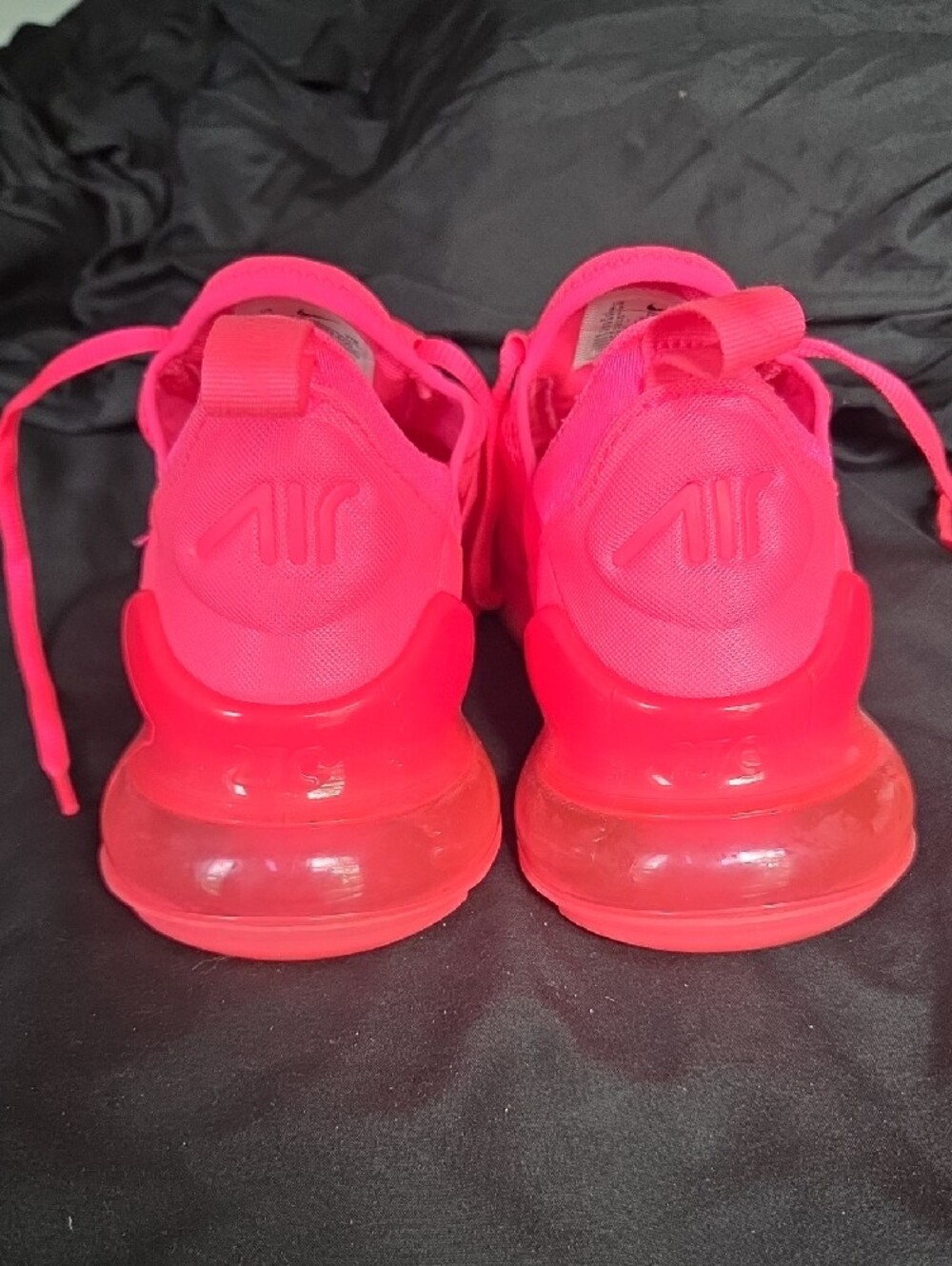 Nike Women's Air Max 270 in Vibrant Pink - Picture 3 of 6